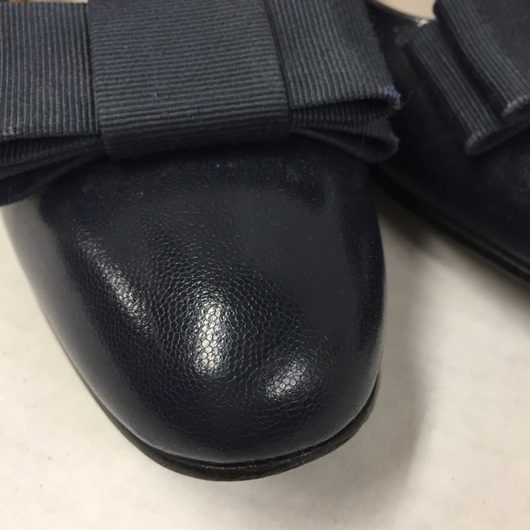 Vintage Talbots Dark Navy Leather Shoes - Picture 3 of 11